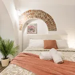 Buonarroti Loft - 10min From Duomo Lägenhet *
