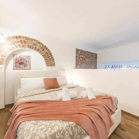 Buonarroti Loft - 10min From Duomo Lägenhet Milano